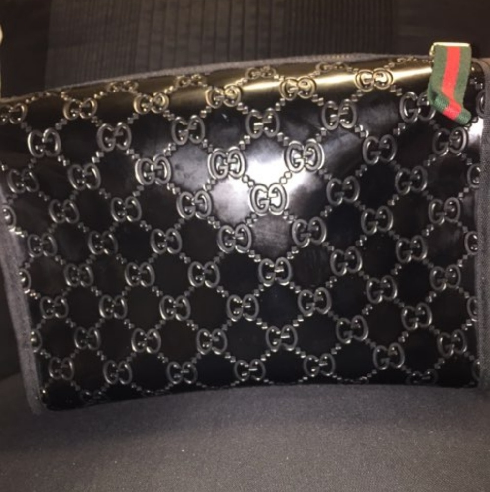 Authentic Gucci Makeup/parfume Bag